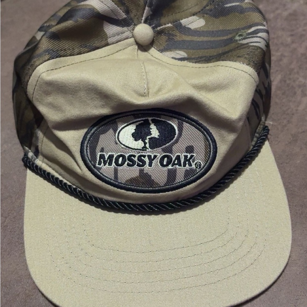 Mossy Oak Camouflage Cap - Beige and Olive